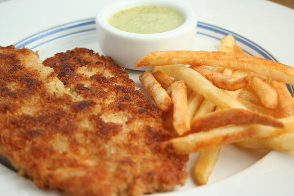 breaded-tilapia-and-chips-with-homemade-tartare-sauce