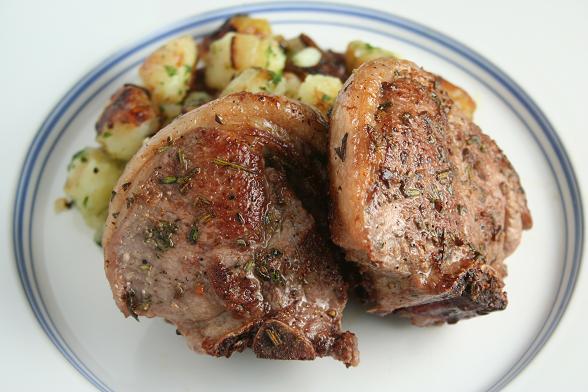 lamb-chops-and-sauteed-potatoes