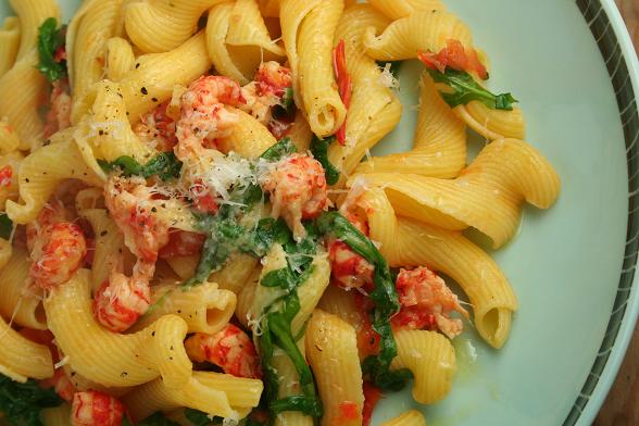 pasta-with-crayfish-and-rocket