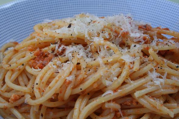 pasta-with-salsa-romesco