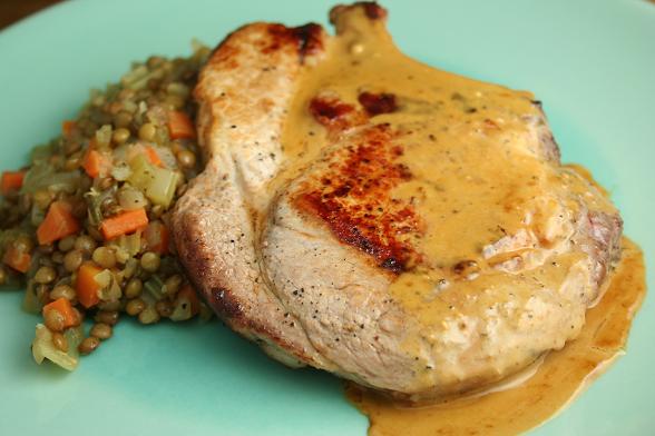 pork-chops-with-lentils-and-mustard-sauce