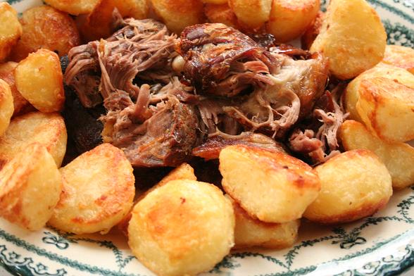 slow-roast-shoulder-of-lamb-with-potatoes